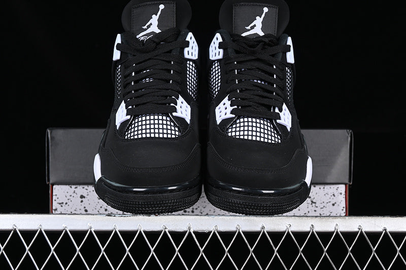AJ4