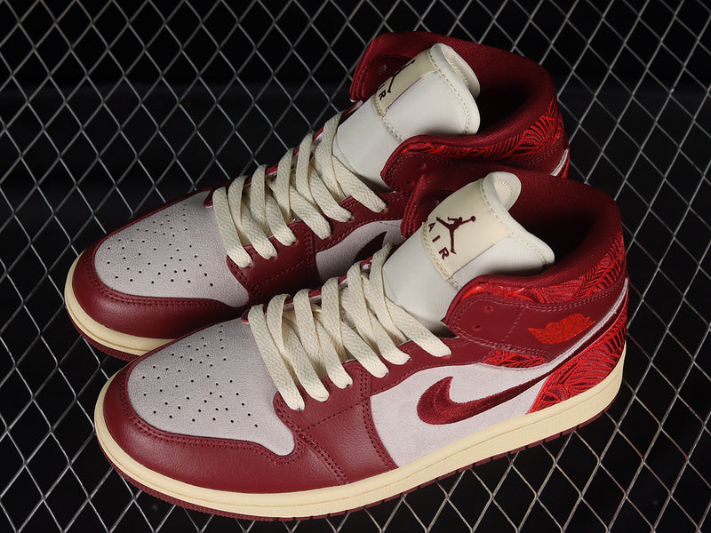 AJ1 Mid