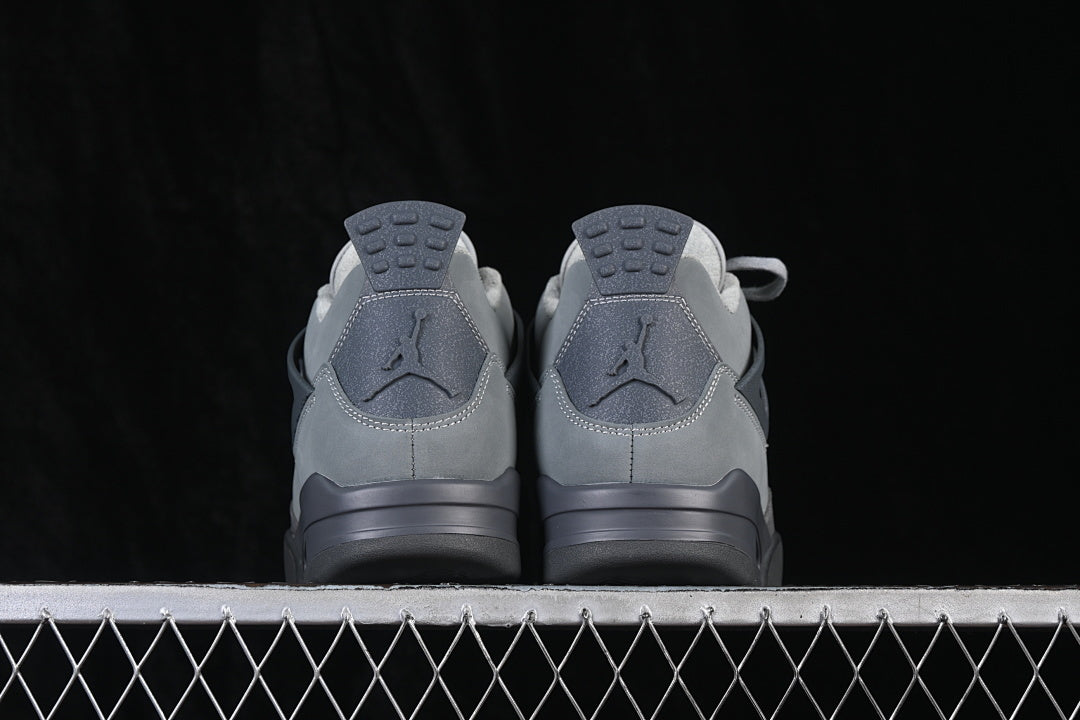 AJ4