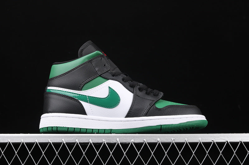 AJ1 Mid
