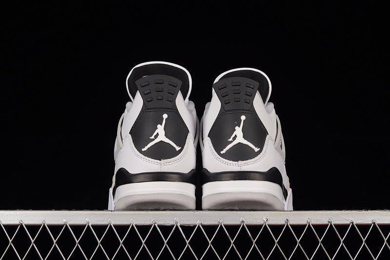 AJ4