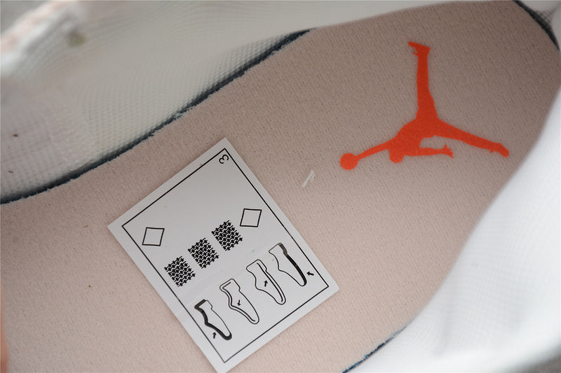 AJ1 Mid