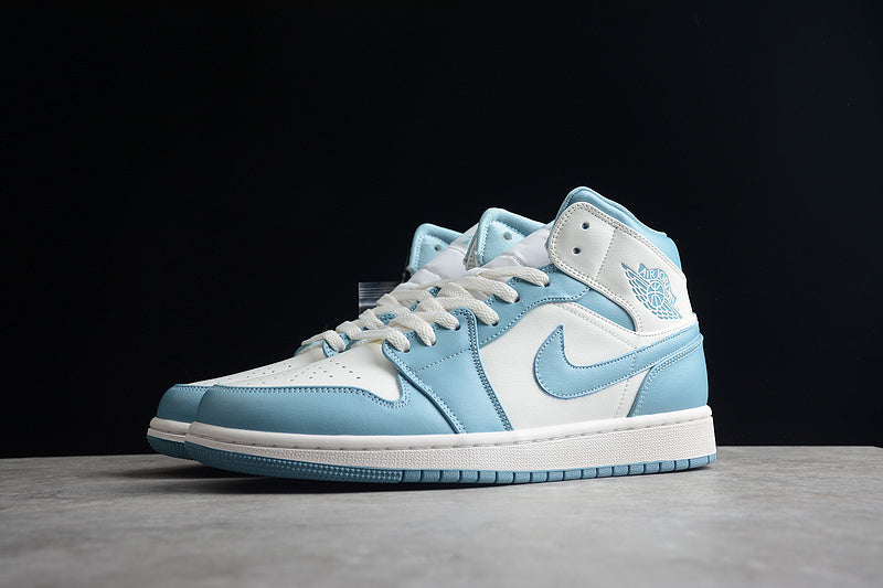 AJ1 Mid