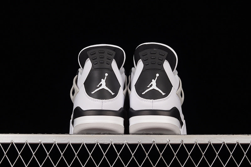 AJ4