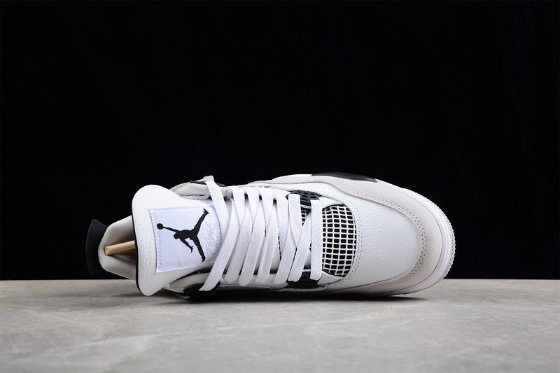 AJ4