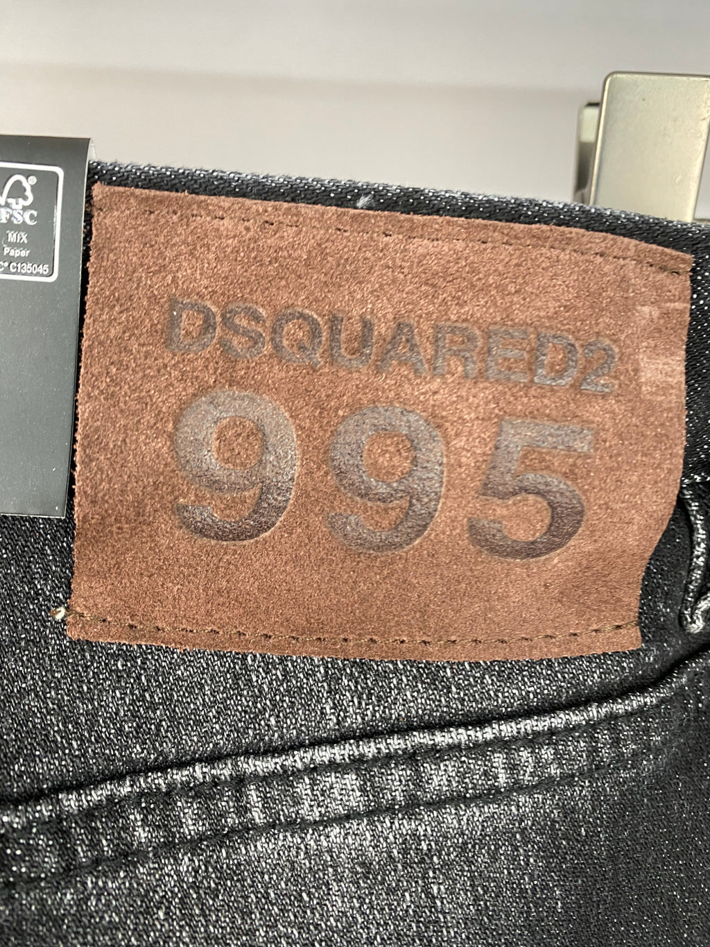 D2 Jeans