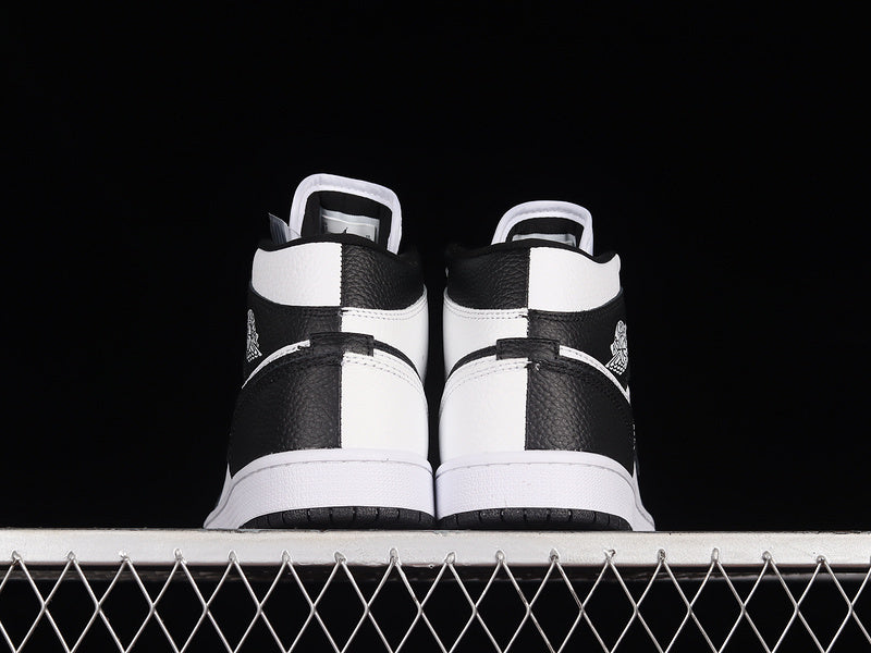 AJ1 Mid