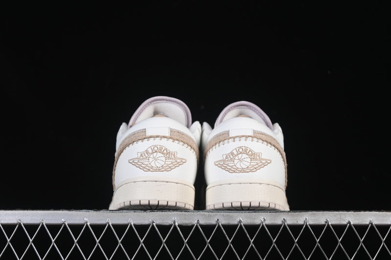 AJ1 Low
