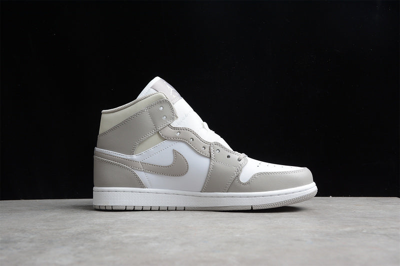 AJ1 Mid