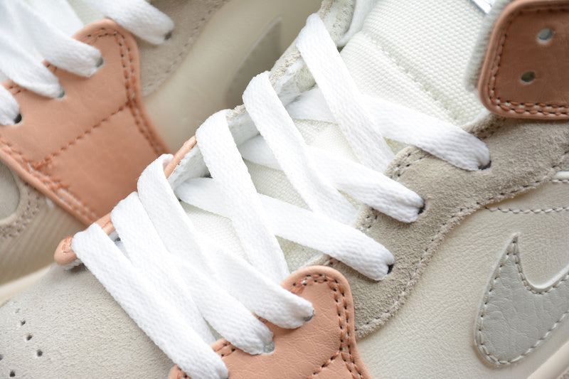 AJ1 Mid