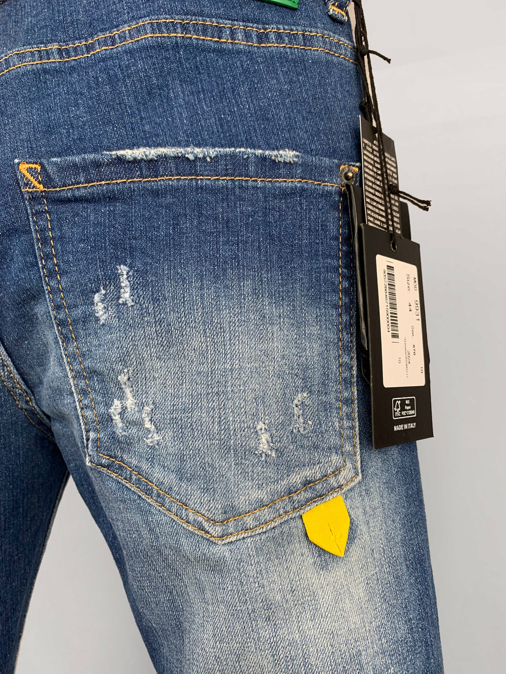 D2 Jeans