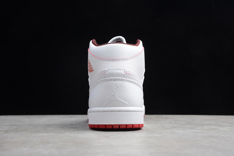 AJ1 Mid