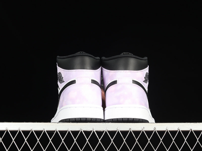 AJ1 Mid
