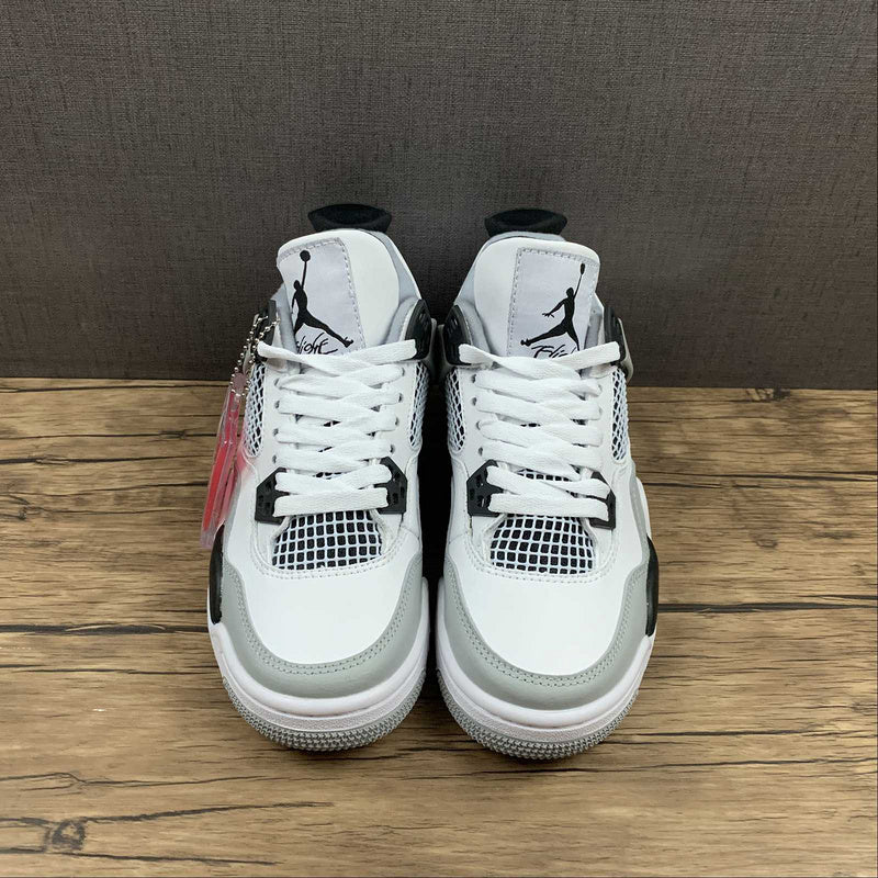 AJ4