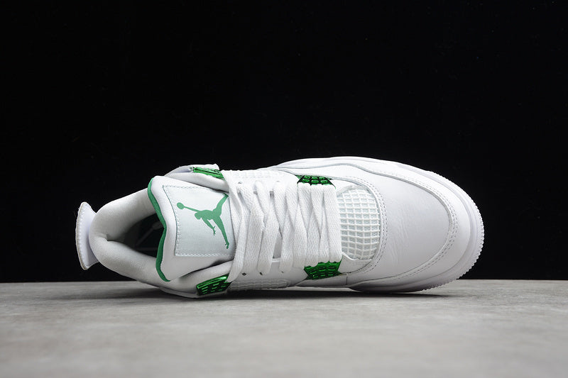 AJ4