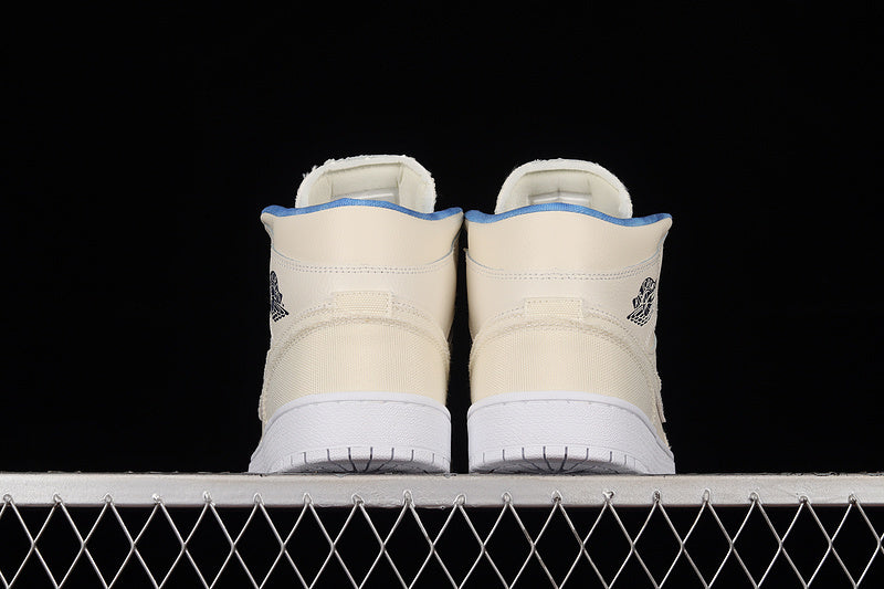 AJ1 Mid