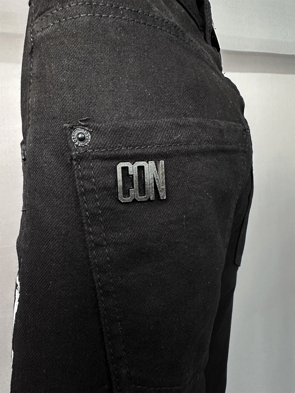 D2 Jeans