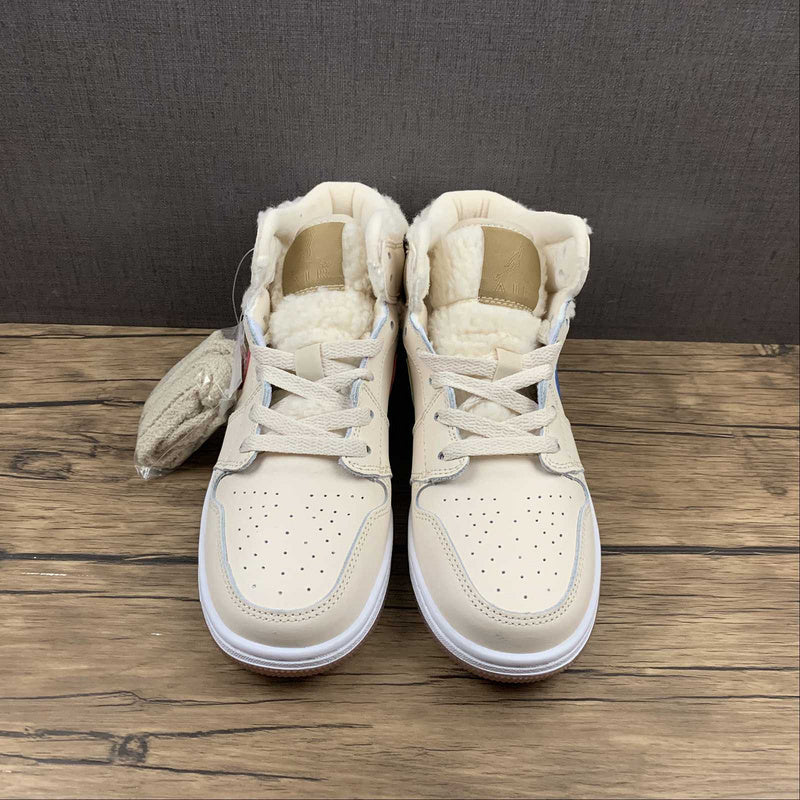 AJ1 Mid