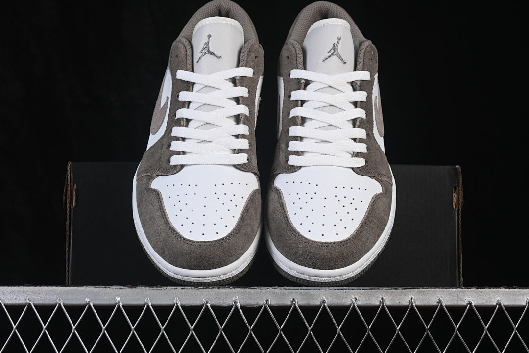 AJ1 Low