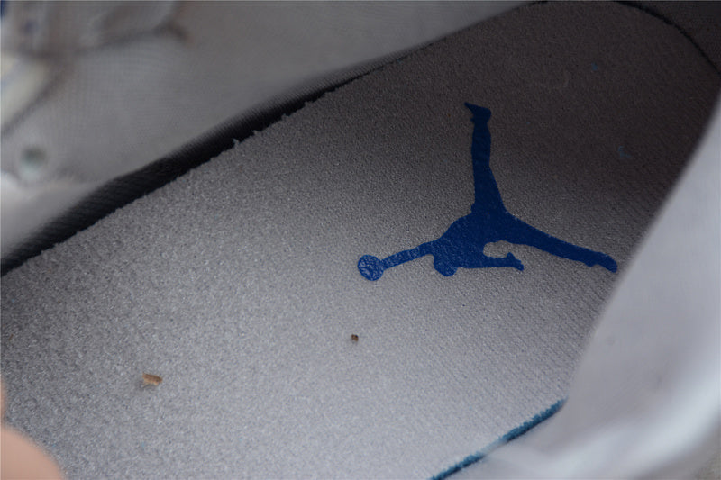 AJ1 Mid