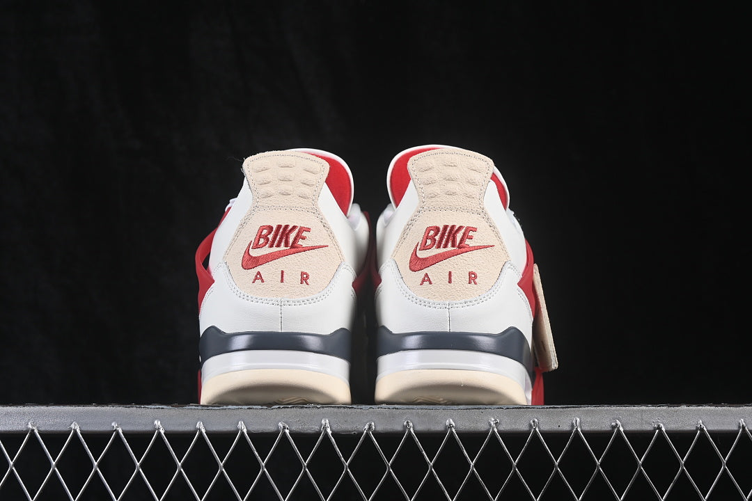 AJ4