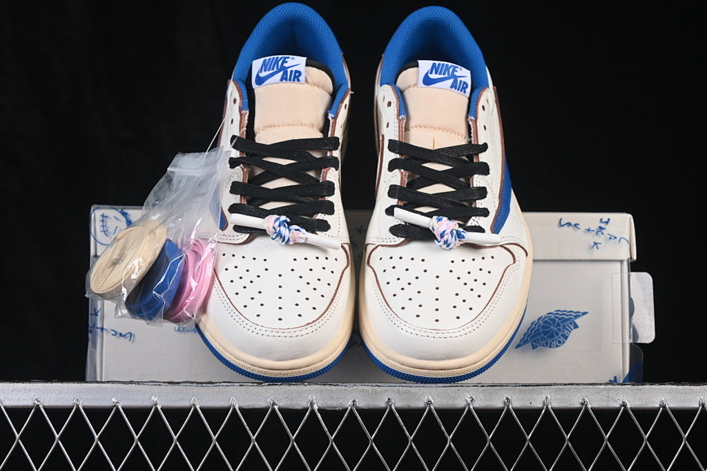 AJ1 Low
