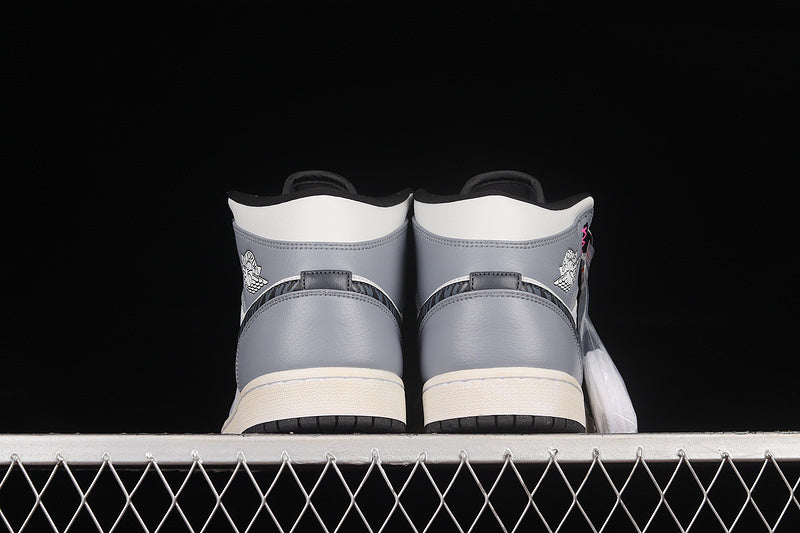 AJ1 Mid