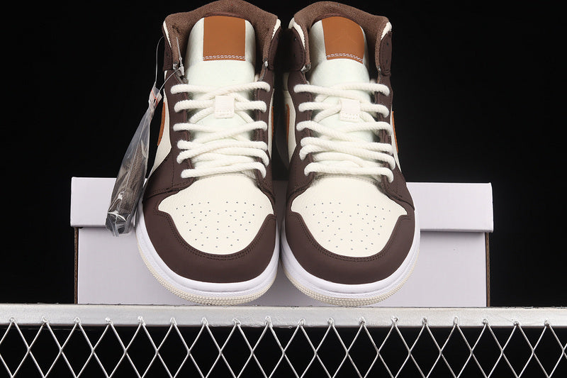 AJ1 Mid