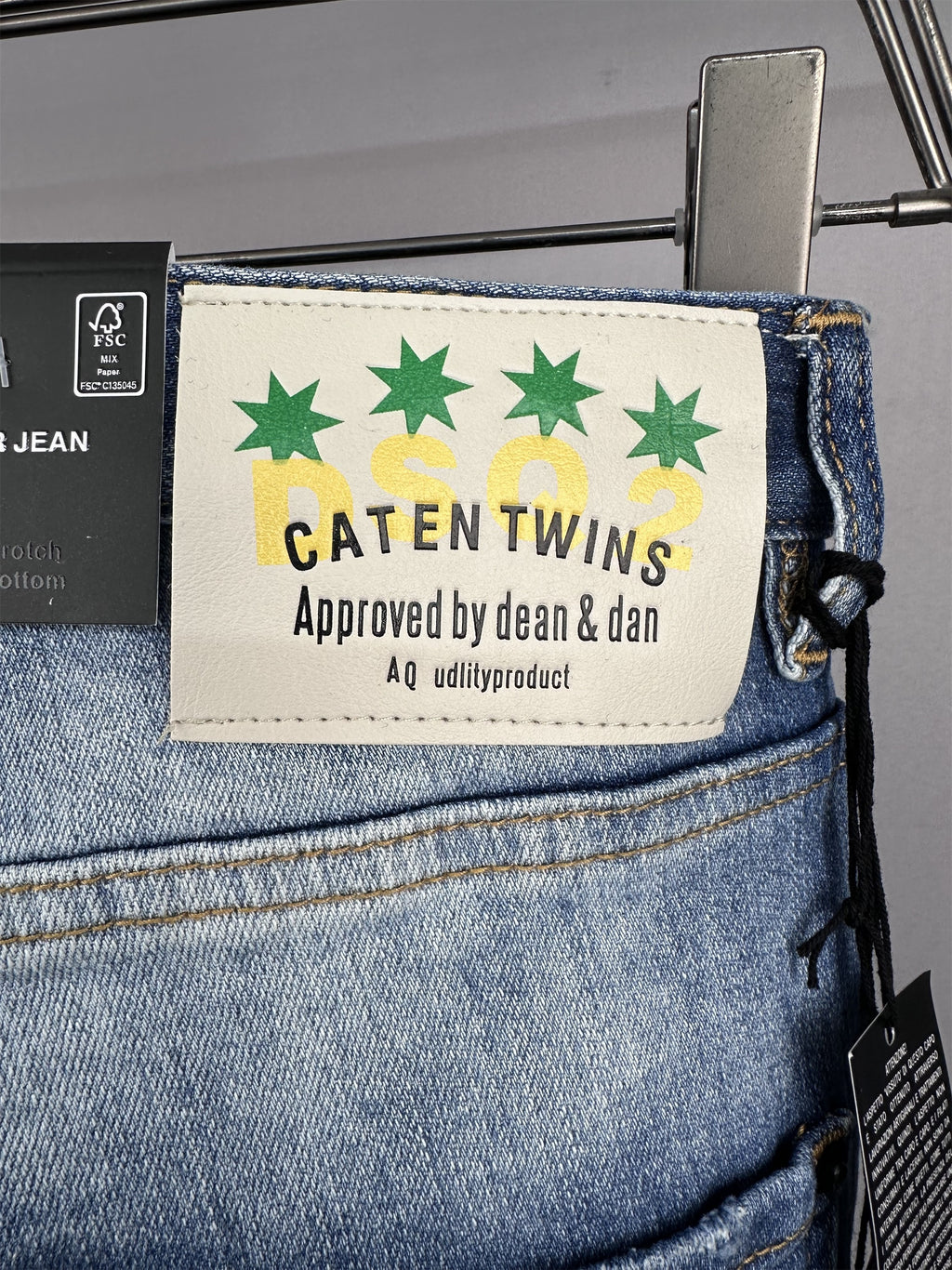 D2 Jeans