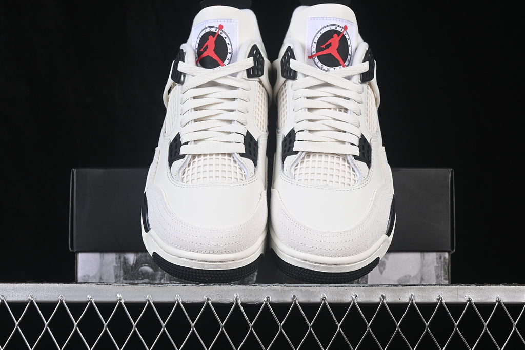 AJ4