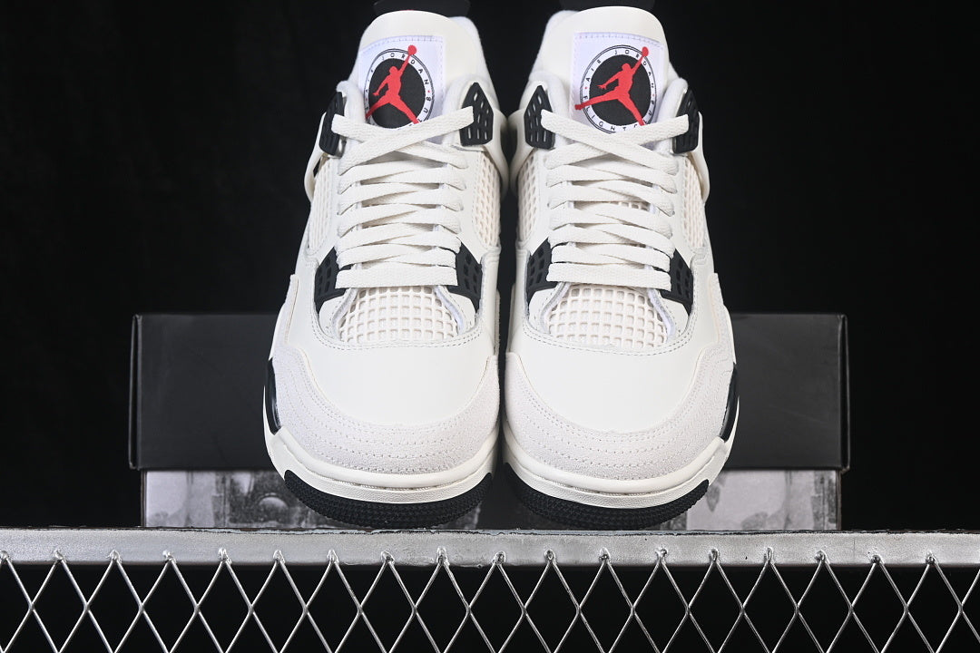AJ4