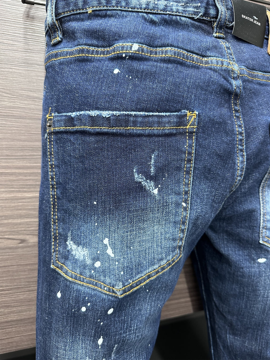 D2 Jeans