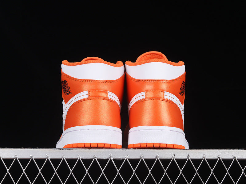 AJ1 Mid