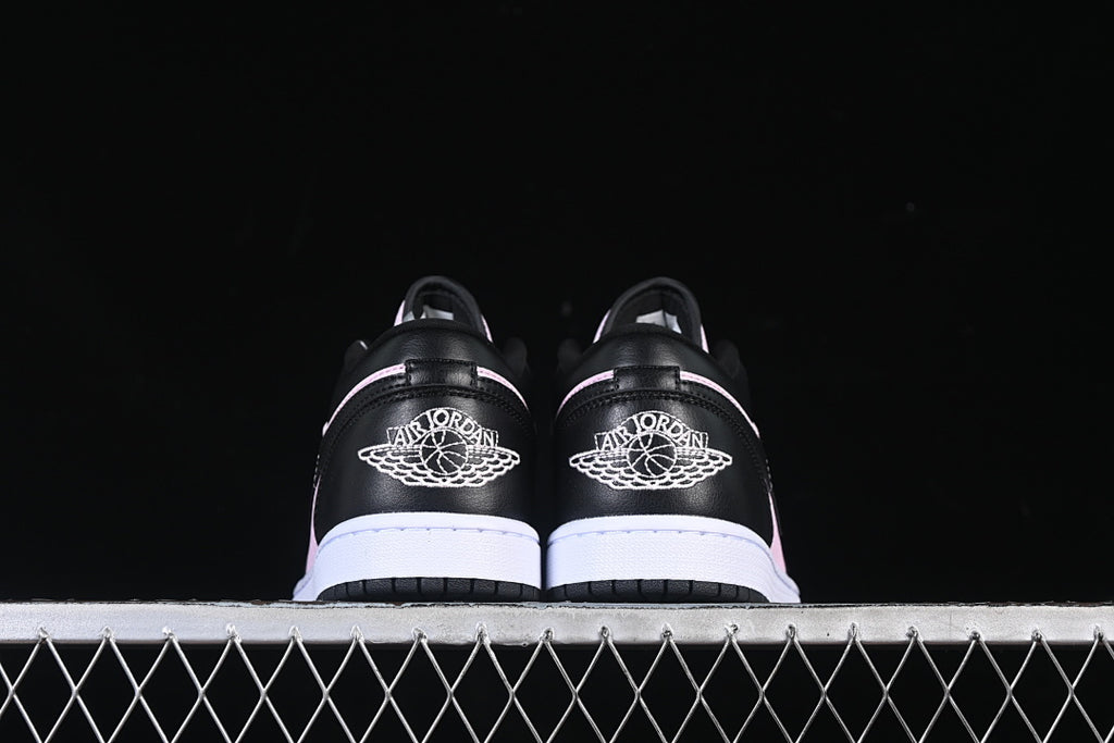 AJ1 Low