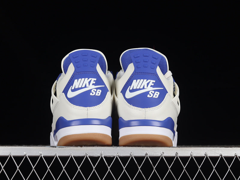 AJ4