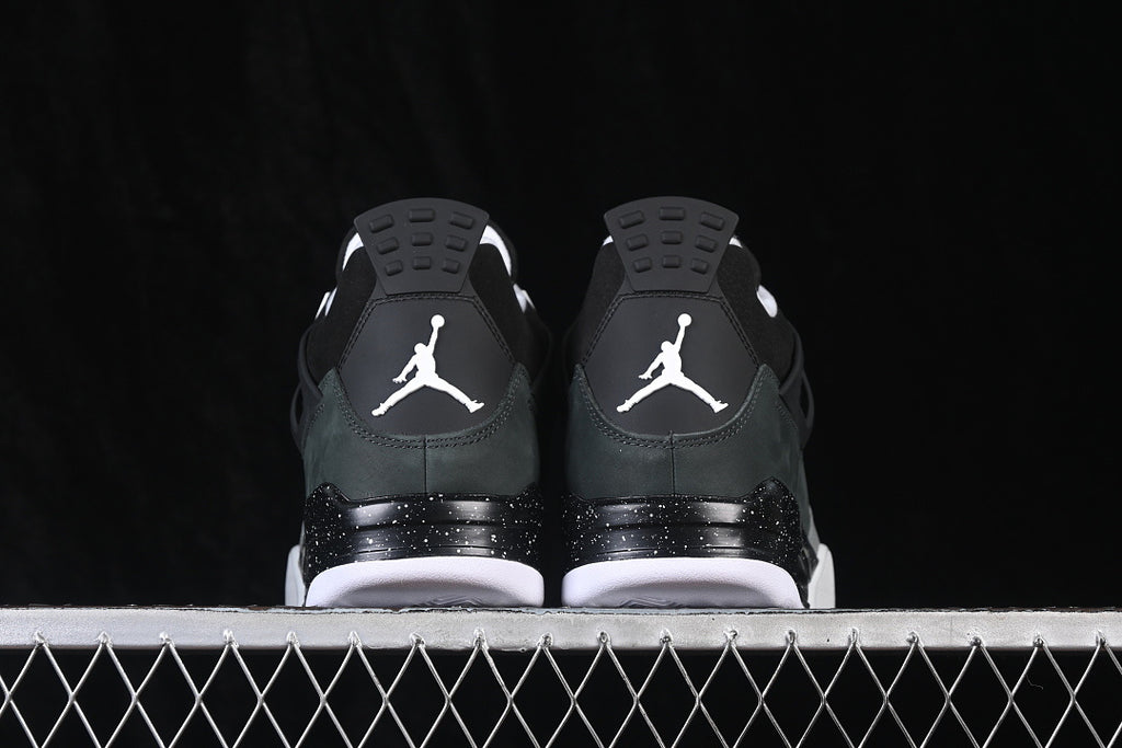 AJ4