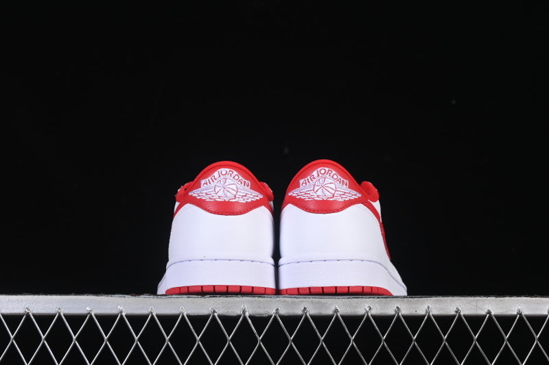 AJ1 Low