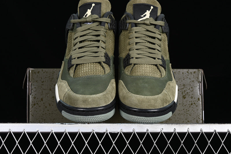 AJ4