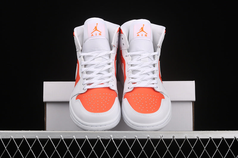 AJ1 Mid