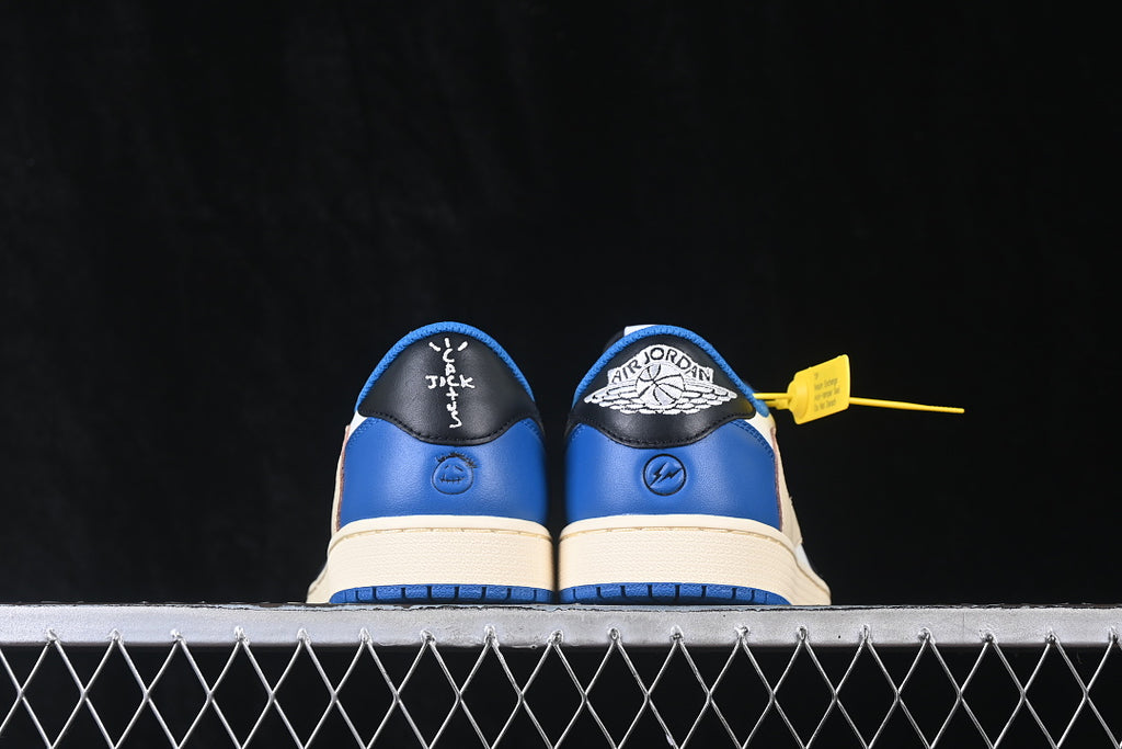 AJ1 Low
