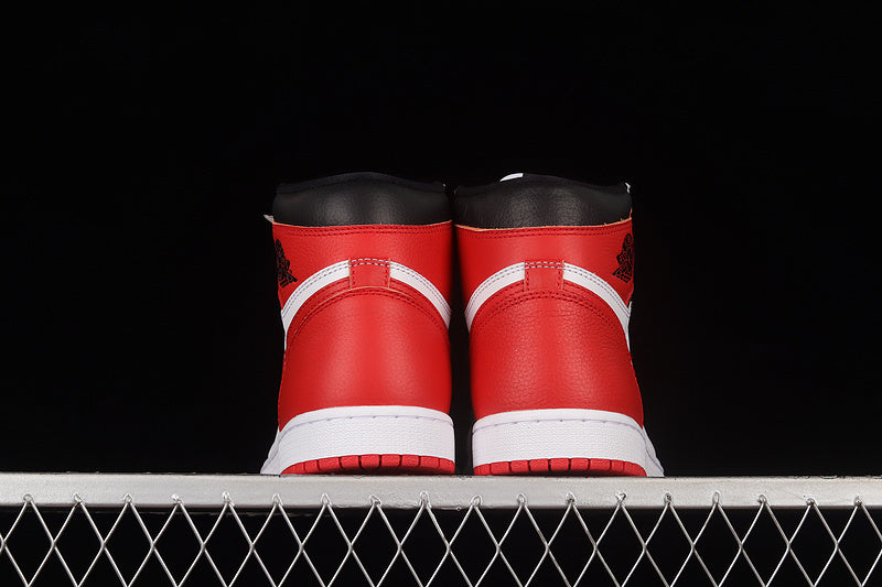 AJ1 High