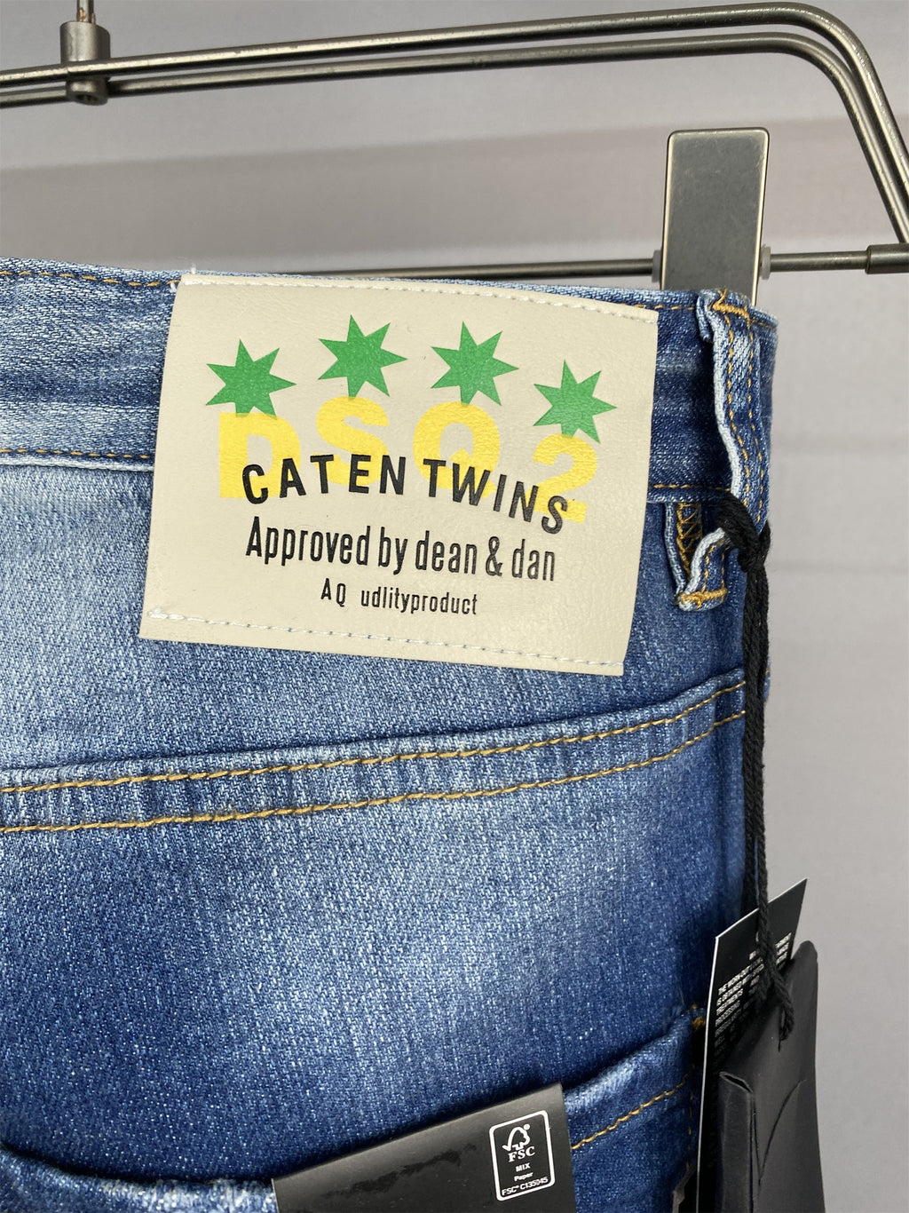 D2 Jeans