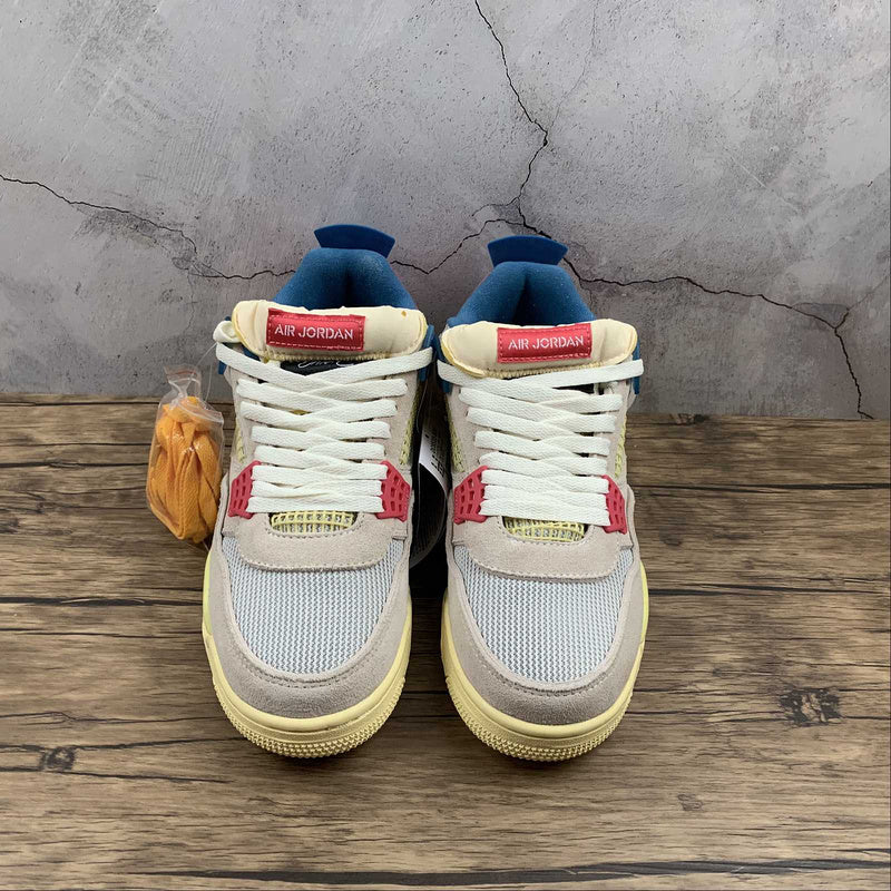 AJ4