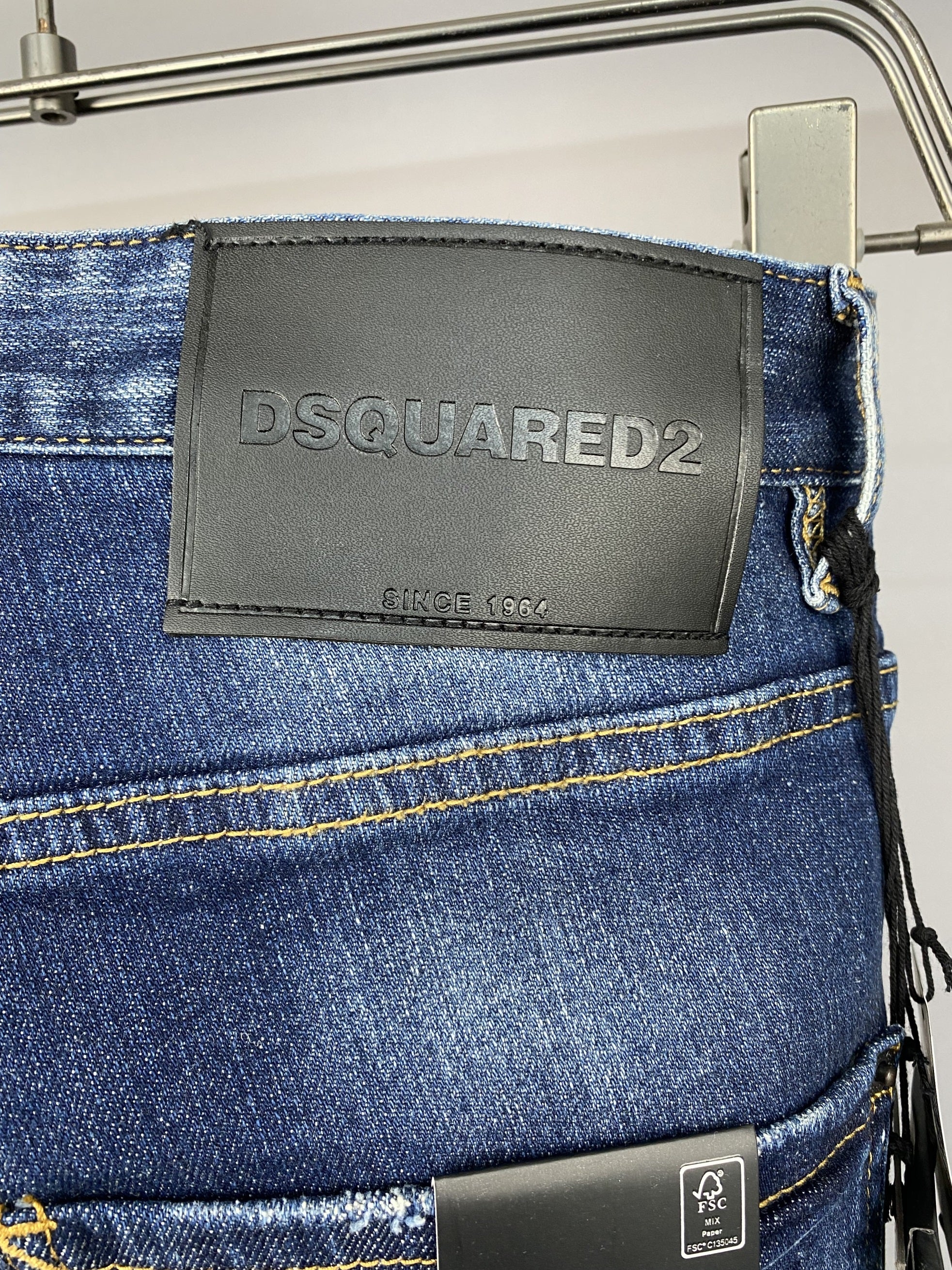 D2 Jeans
