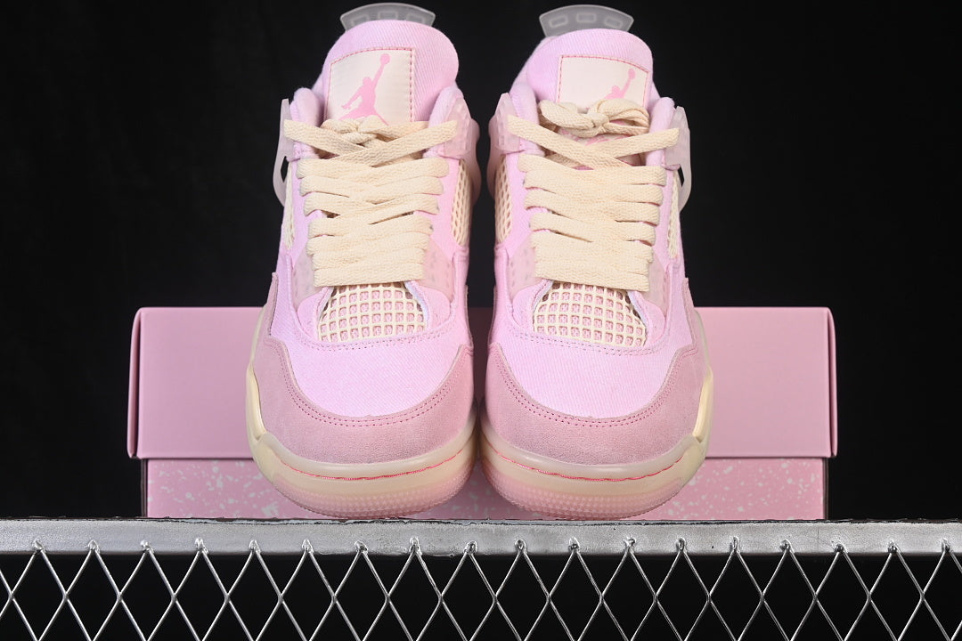 AJ4