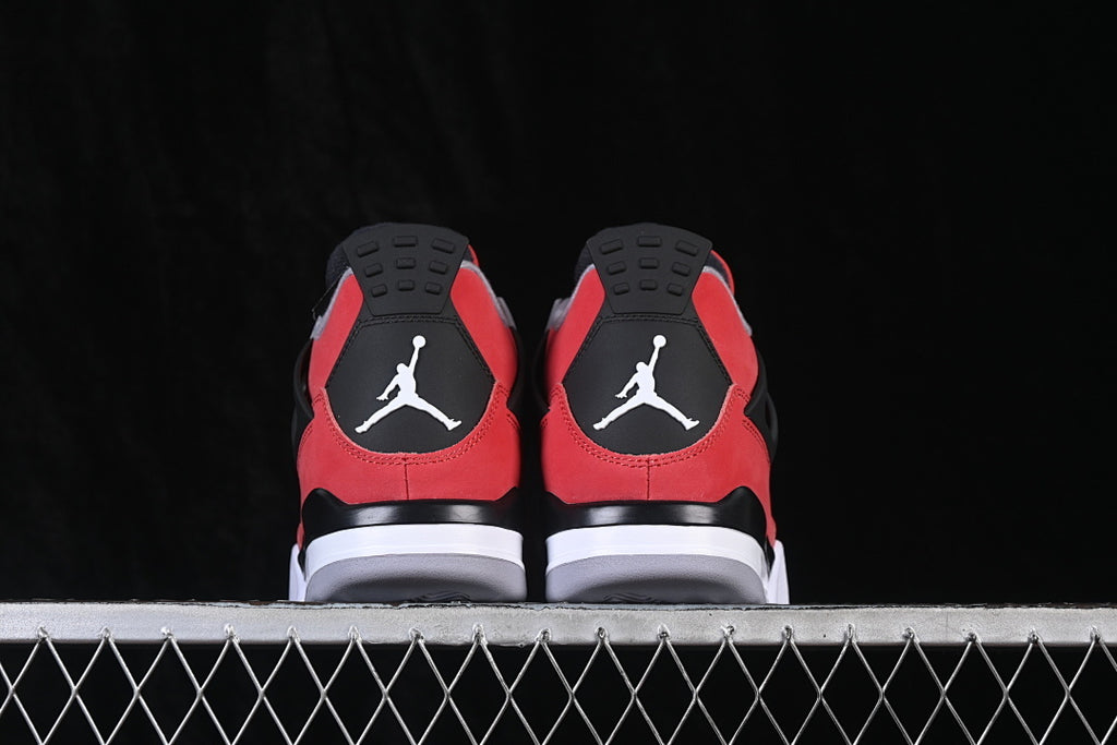 AJ4