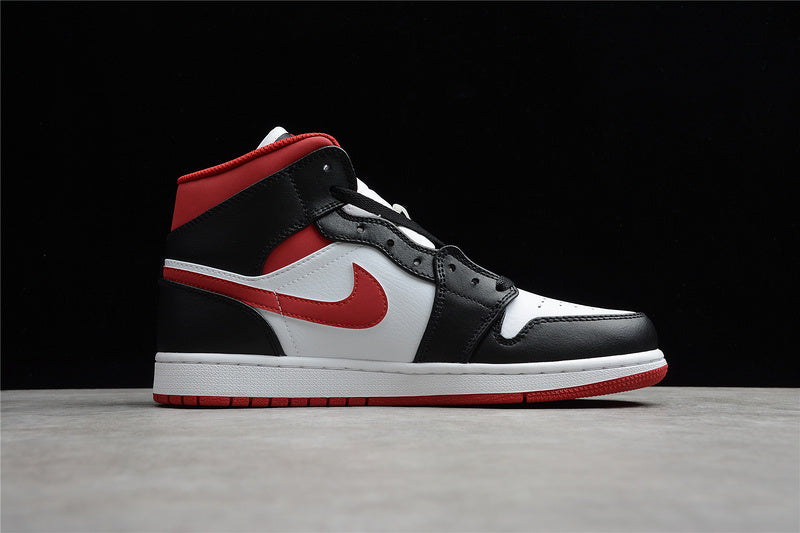 AJ1 Mid
