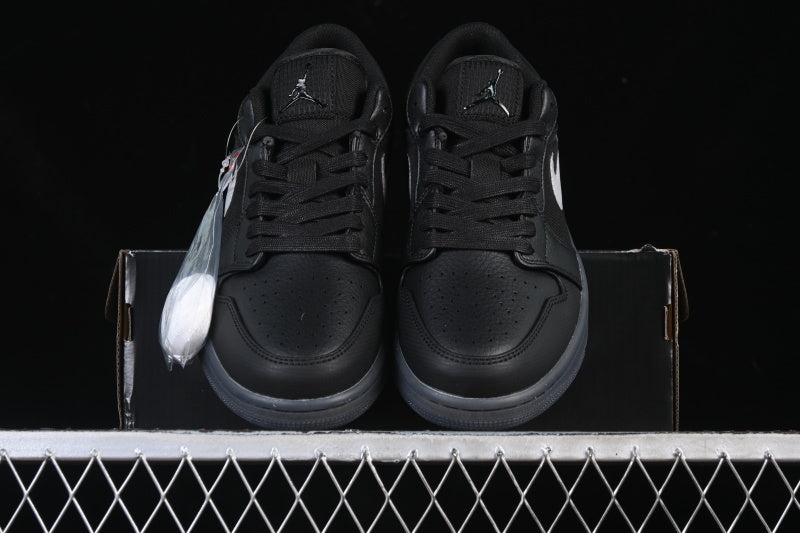 AJ1 Low