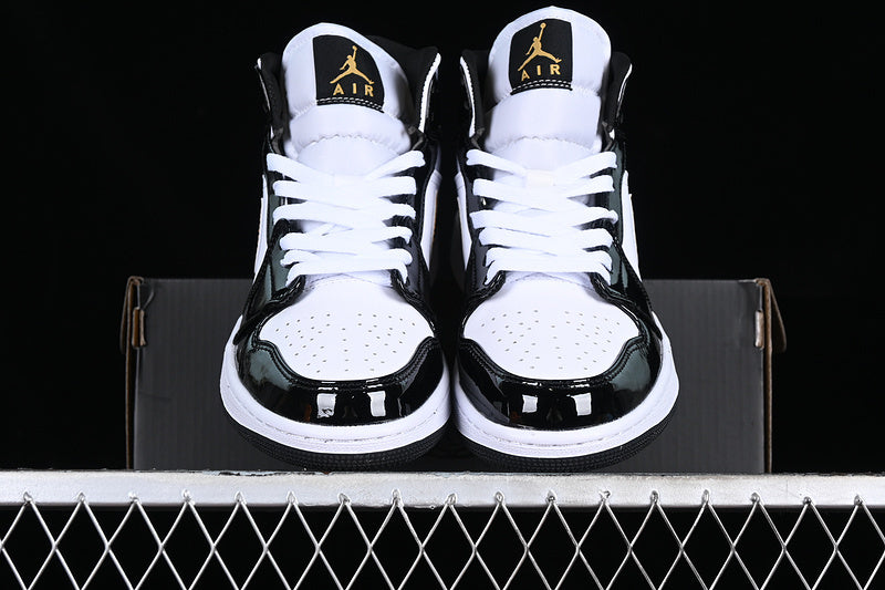 AJ1 Mid