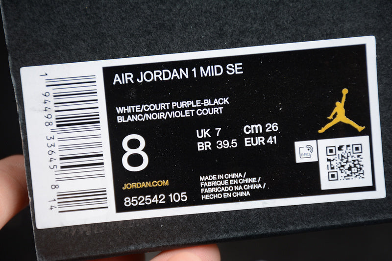 AJ1 Mid